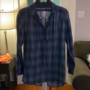 Women’s large, plaid tunic